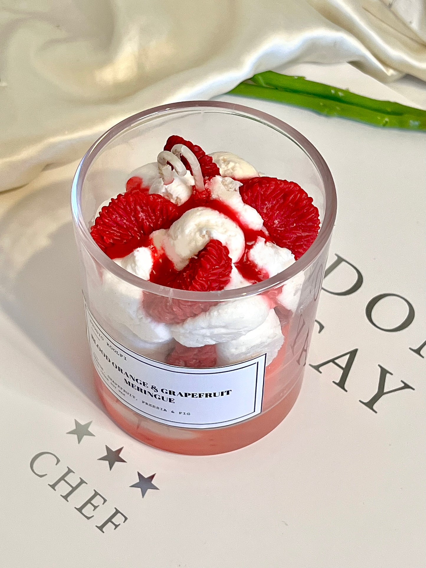 Blood orange & Grapefruit Meringue Candle
